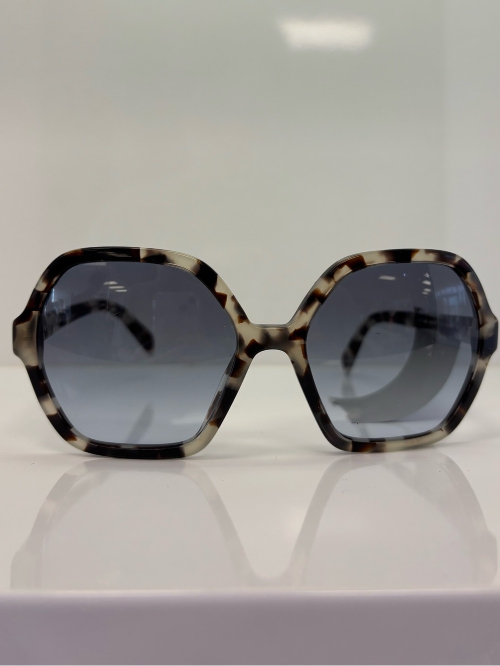 Tortoiseshell Oversized Round Sunglasses